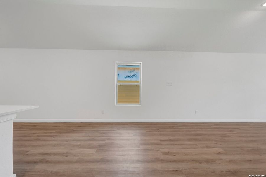 Spacious, unfurnished interior of a new home in Park Place, New Braunfels (Image 38).