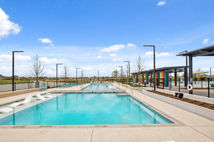 Community amenities in , Cypress (Image 10).