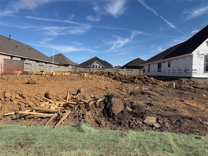Site preparation for new homesites in Pomona, Manvel (Image 4).