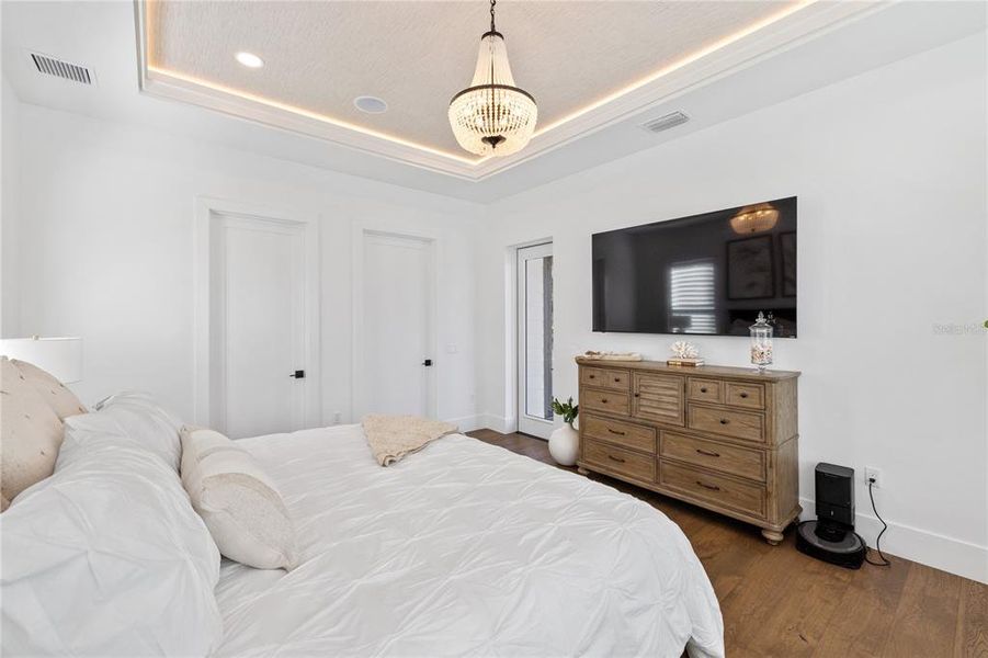 Furnished interior view inside a new home in , Sarasota (Image 63). Furnished interior view inside a new home in , Sarasota (Image 63).