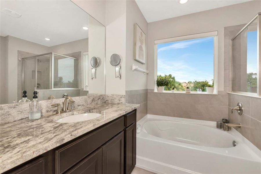Furnished interior view inside a new home in , Apollo Beach (Image 8).