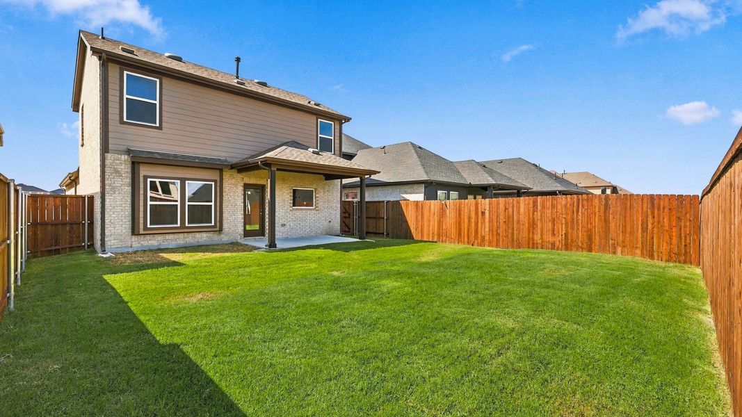Exterior details and patio area of a home in Westridge Journey, McKinney (Image 23).