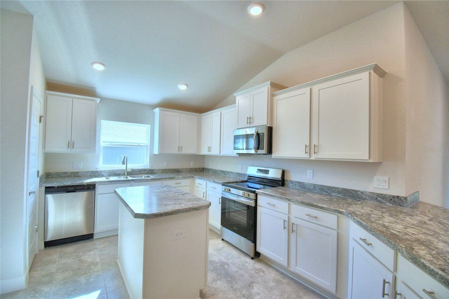 Furnished interior view inside a new home in Cadence Crossing, Auburndale (Image 8).