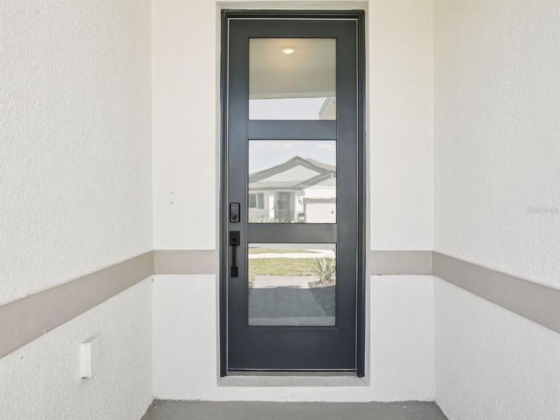 Exterior details and patio area of a home in Two Rivers - Signature Series, Zephyrhills (Image 3). Exterior details and patio area of a home in Two Rivers - Signature Series, Zephyrhills (Image 3).