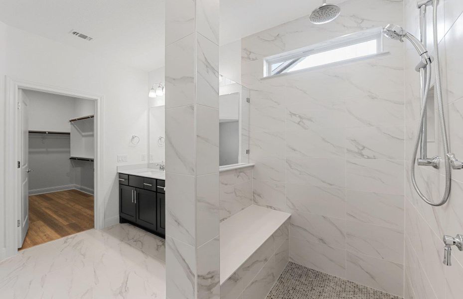 Furnished interior view inside a new home in Sun City Texas, Georgetown (Image 8). Furnished interior view inside a new home in Sun City Texas, Georgetown (Image 8).