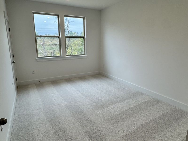 Spacious, unfurnished interior of a new home in Woods Crossing, Gallatin (Image 15).