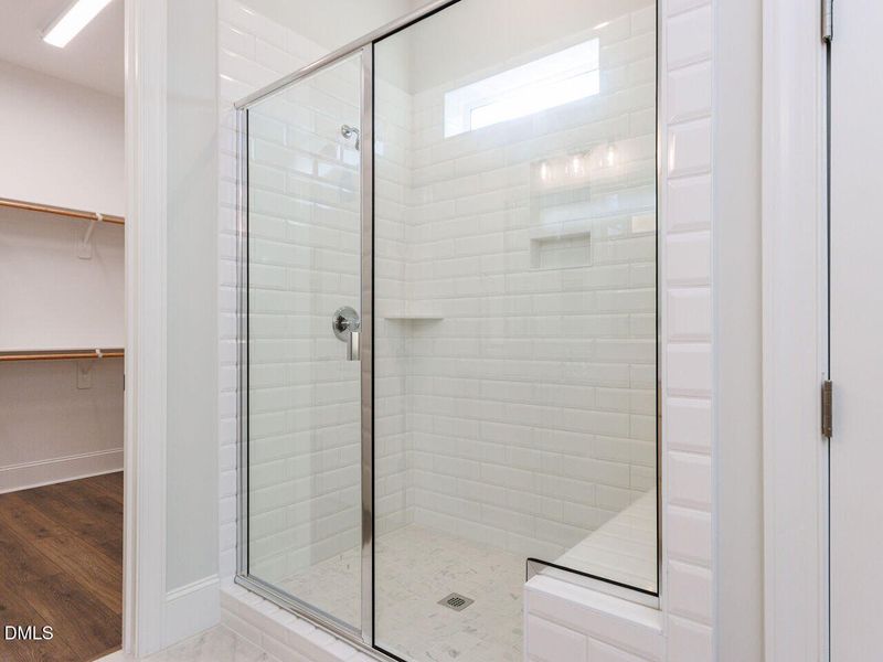 020-1280x960-primary-bathroom