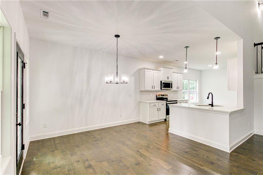 Spacious, unfurnished interior of a new home in , Villa Rica (Image 45).