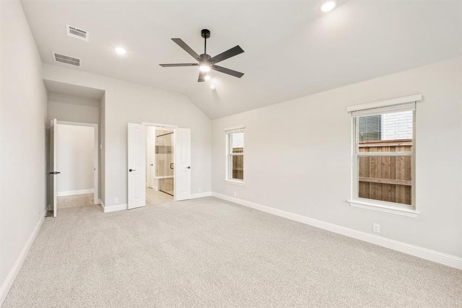 Spacious, unfurnished interior of a new home in Meraki, Forney (Image 26).