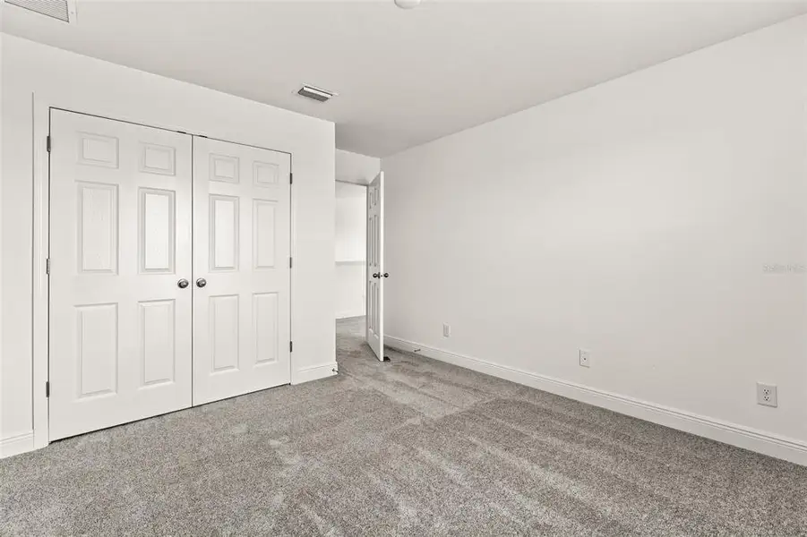 Spacious, unfurnished interior of a new home in , Groveland (Image 23).