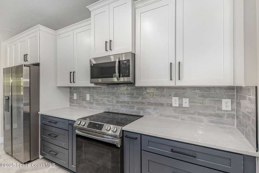 Furnished interior view inside a new home in , Palm Bay (Image 14).