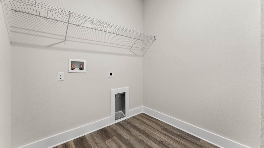 Representative unfurnished interior of a home built from the The Mckenzie by D.R. Horton in Liberty, Panama City (Image 38).