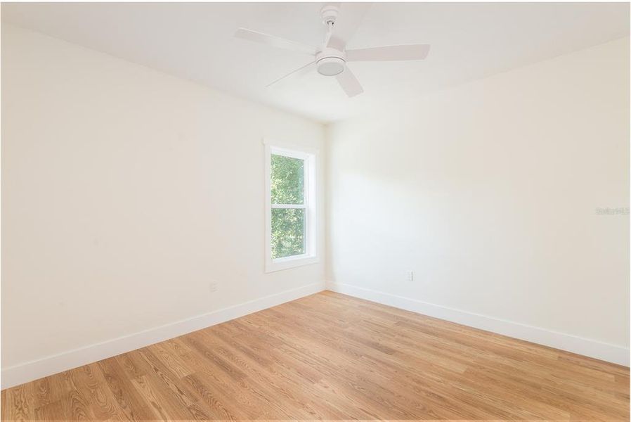 Spacious, unfurnished interior of a new home in , Tampa (Image 39).