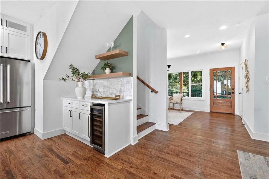 Furnished interior view inside a new home in , Atlanta (Image 33).