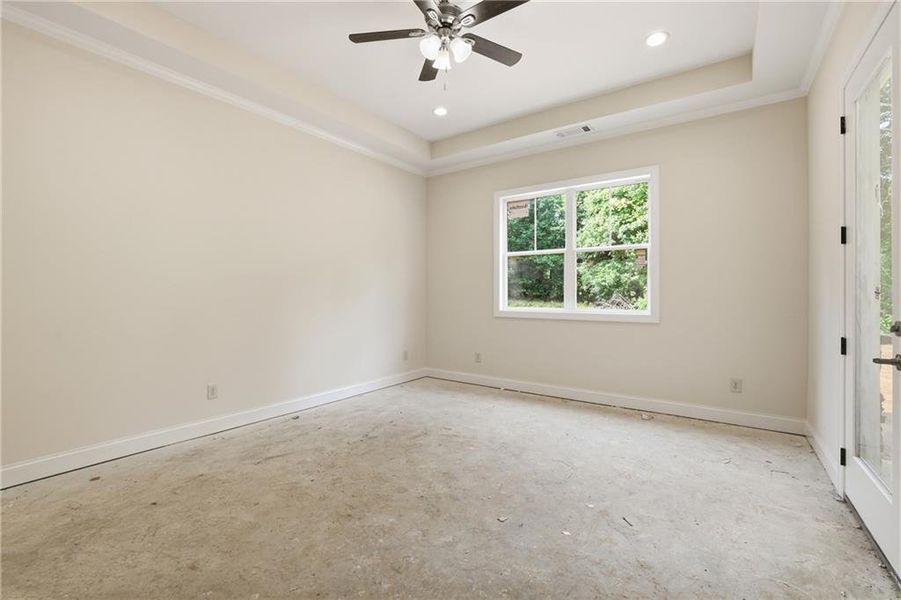 Spacious, unfurnished interior of a new home in , Cornelia (Image 29).