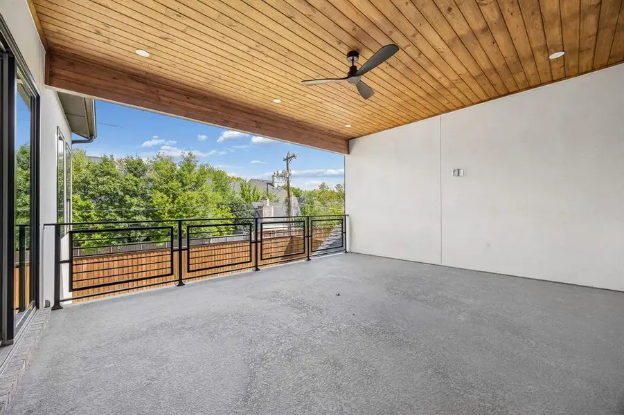 Exterior details and patio area of a home in , Dallas (Image 23).