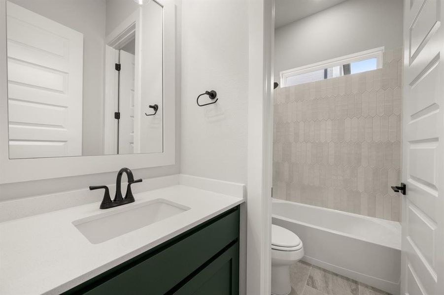 404 Fireblade- Bathroom-3