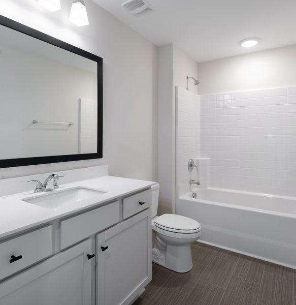 Representative furnished interior of a home built from the The Ivory by Cothran Homes in Holly Ridge, Greenville (Image 16).