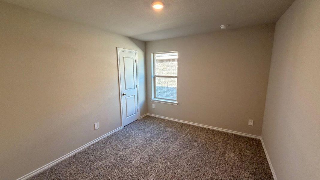 Spacious, unfurnished interior of a new home in Rosewood at Beltmill, Fort Worth (Image 12).