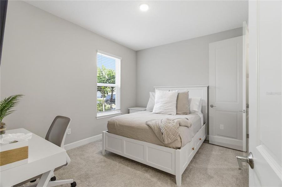 Furnished interior view inside a new home in , Bradenton (Image 9).