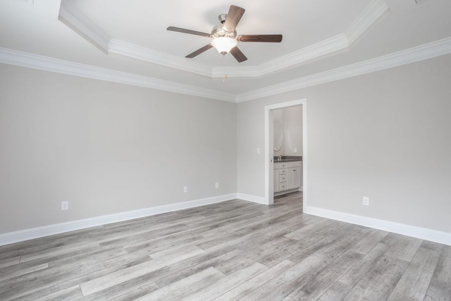 Representative unfurnished interior of a home built from the Kingston by Keystone Homes NC in Weybridge, Burlington (Image 29).