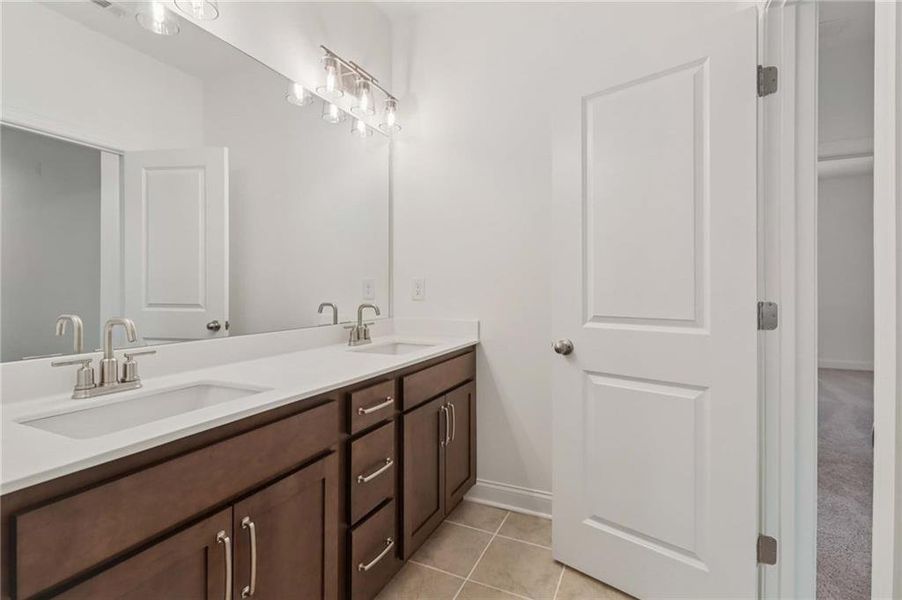 Furnished interior view inside a new home in East Harbor II at Chestatee, Dawsonville (Image 6).