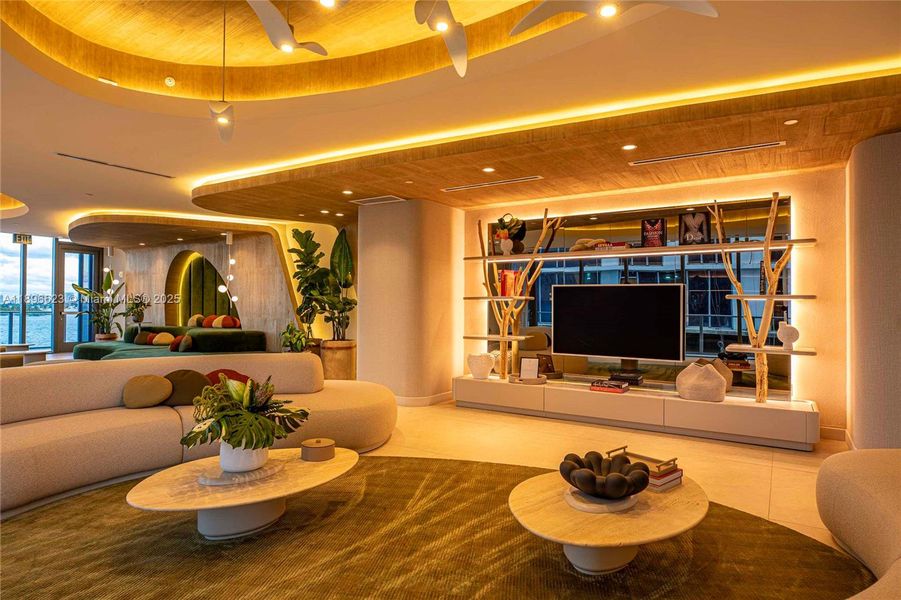 Community amenities in , Miami (Image 68). Community amenities in , Miami (Image 68).