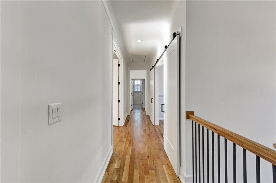 Spacious, unfurnished interior of a new home in , Gainesville (Image 37).