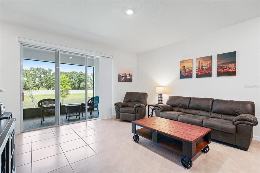 Furnished interior view inside a new home in , Apollo Beach (Image 28).