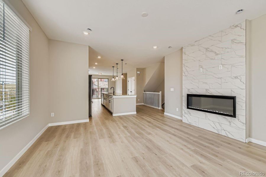 Spacious, unfurnished interior of a new home in , Littleton (Image 17).