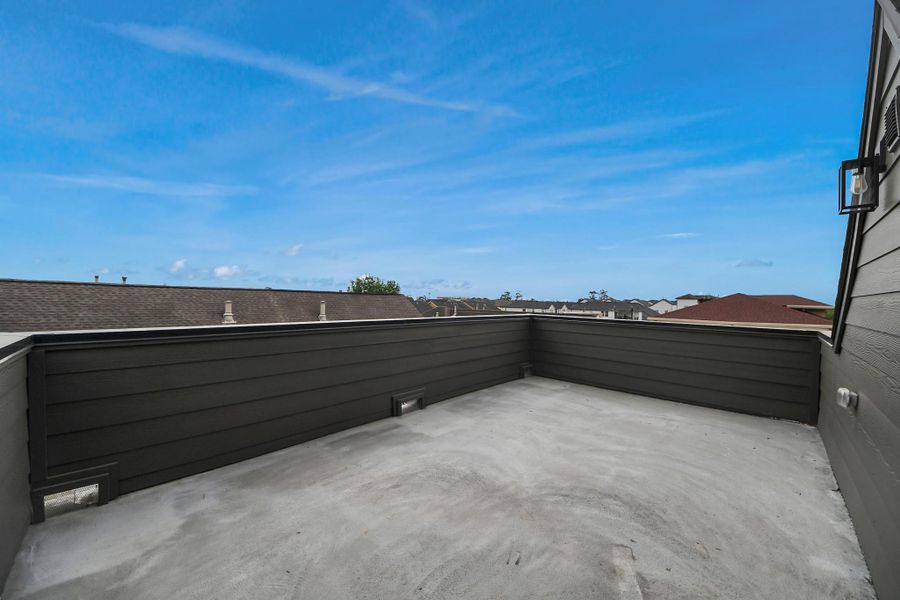 Exterior details and patio area of a home in , Houston (Image 26).