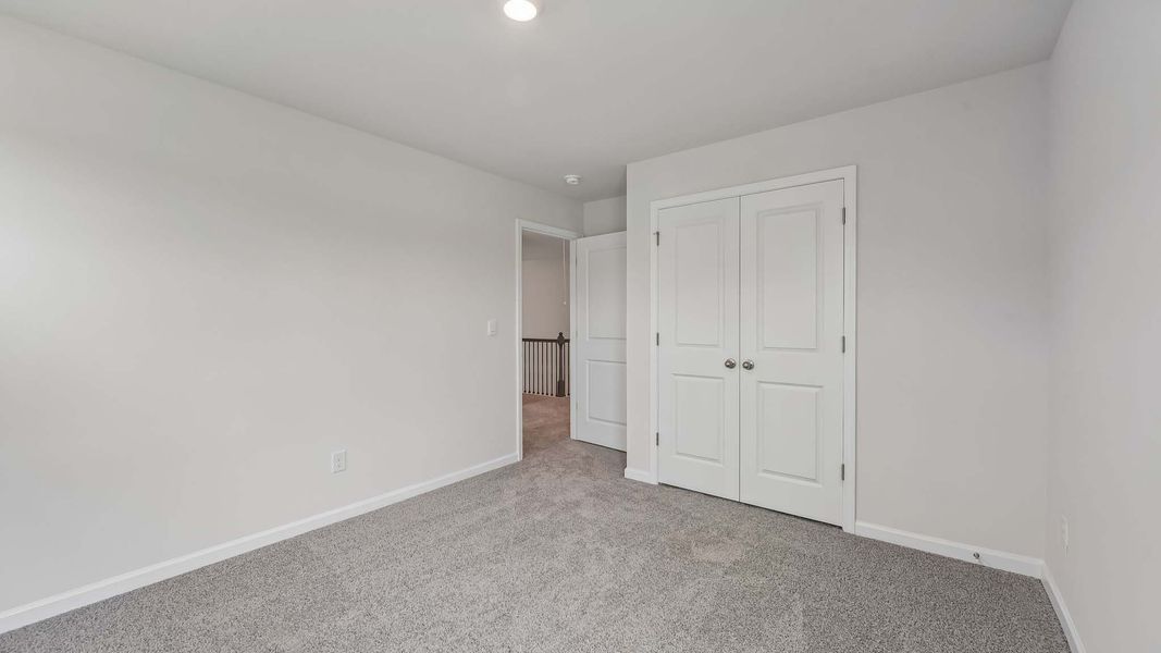 Spacious, unfurnished interior of a new home in Oak Grove Hill, Huntersville (Image 22).