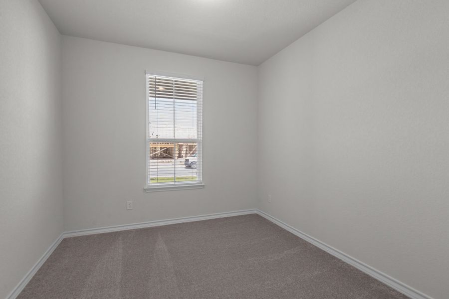 Representative unfurnished interior of a home built from the Barret by Pulte Homes in Horizon Ridge, San Antonio (Image 18). Representative unfurnished interior of a home built from the Barret by Pulte Homes in Horizon Ridge, San Antonio (Image 18).