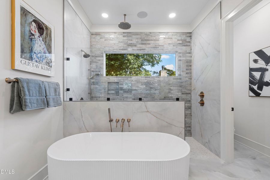 24-405 Latimer Rd_4455