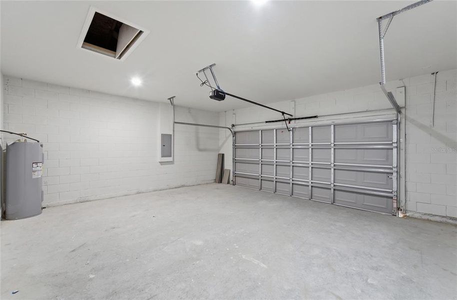 Spacious, unfurnished interior of a new home in , Ocala (Image 13). Spacious, unfurnished interior of a new home in , Ocala (Image 13).