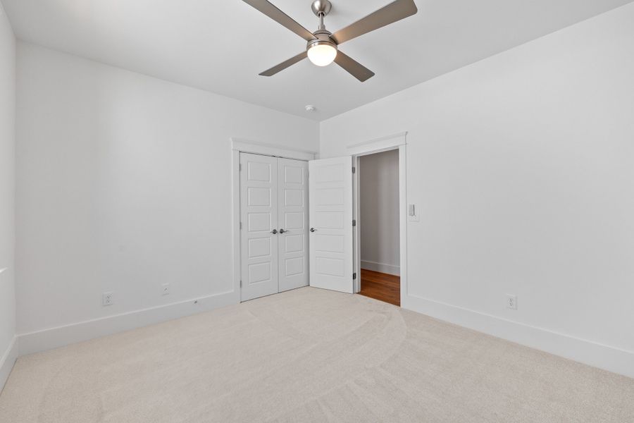 Representative unfurnished interior of a home built from the The Emerson by RobuckHomes in Stonehenge, Raleigh (Image 197).
