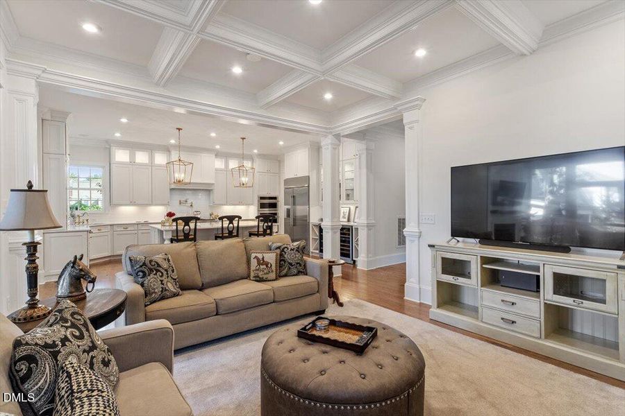 18-1713 Oberlin Rd [2473303]_18