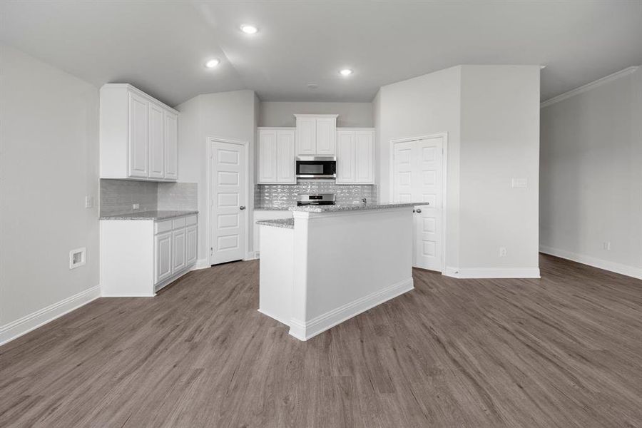 Furnished interior view inside a new home in Fox Landing, Caddo Mills (Image 5).