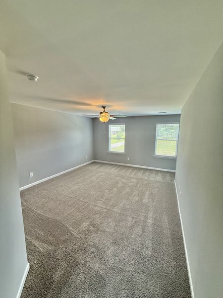 Spacious, unfurnished interior of a new home in Stone Fort Meadows, Manchester (Image 6).