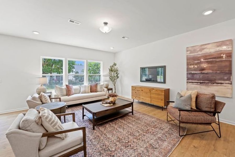 Representative furnished interior of a home built from the Hope by True Homes in Westbrook Falls, Colfax (Image 9).