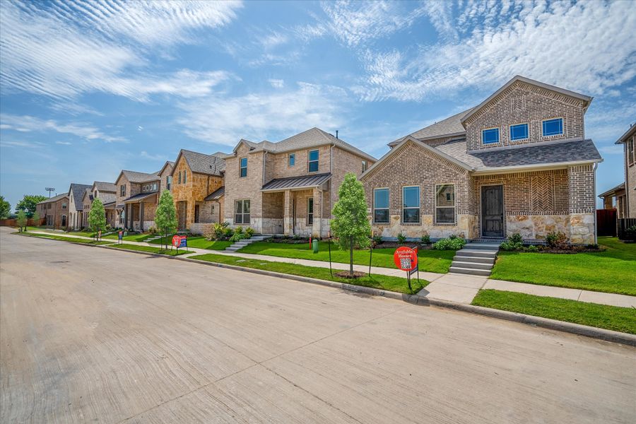 Representative exterior photo of a completed home built from the Vail by Windsor Homes in Colby Crossing Phase 2, Mansfield, TX (Image 2). Representative exterior photo of a completed home built from the Vail by Windsor Homes in Colby Crossing Phase 2, Mansfield, TX (Image 2).
