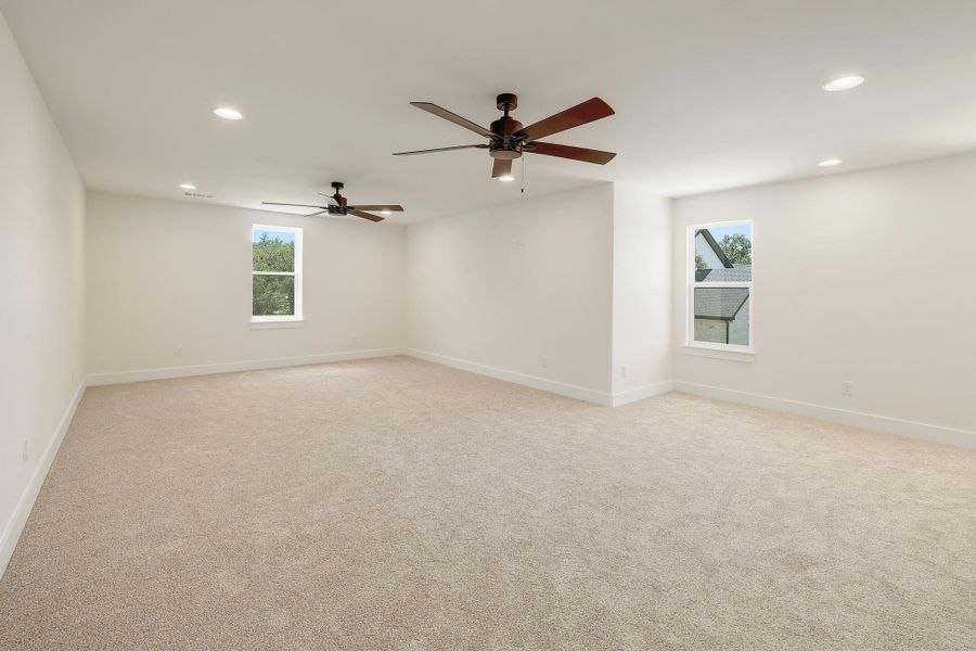 Spacious, unfurnished interior of a new home in , Liberty Hill (Image 21).