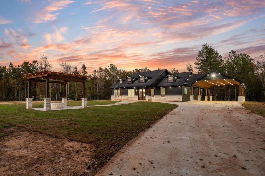 Community amenities in , Dayton (Image 38).