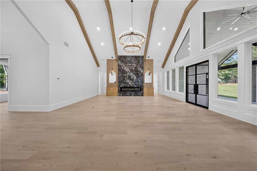 Spacious, unfurnished interior of a new home in , Monroe (Image 47).