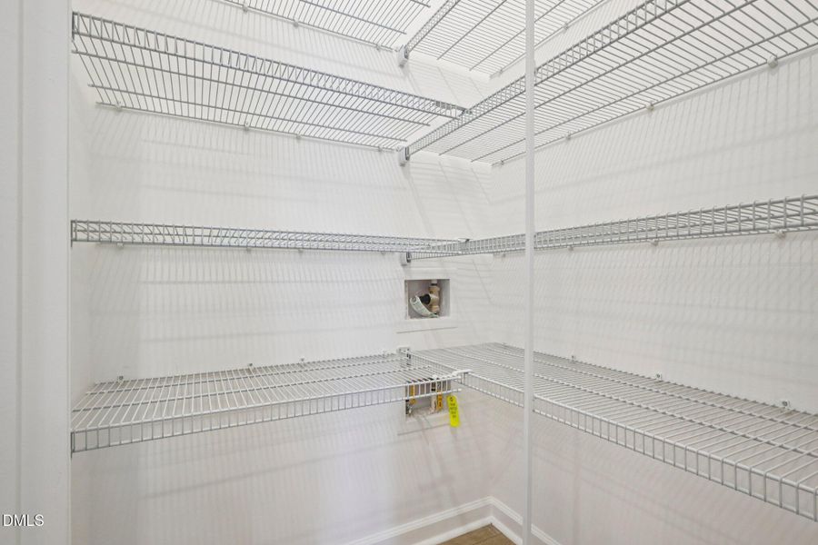 25-web-or-mls-Ken Dr-S1704-025