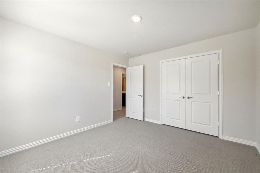 Photo is not of the actual home, but is an inspirational photo of builder’s model home and may depict options, furnishings, and/or decorator features that are not included.