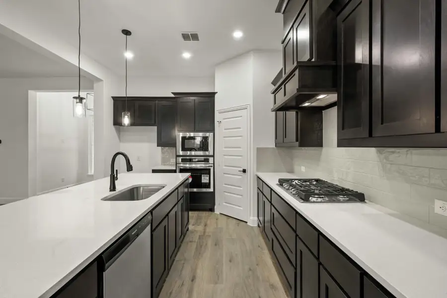 Representative furnished interior of a home built from the Dickson by Kindred Homes in Oak Creek Ranch, Waxahachie (Image 7).