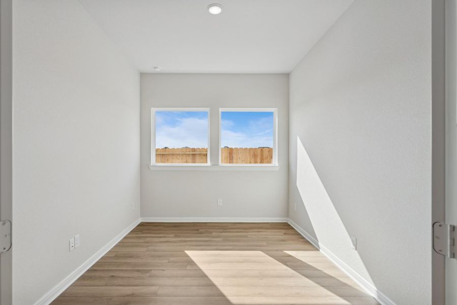 Spacious, unfurnished interior of a new home in Jubilee, Hockley (Image 40).