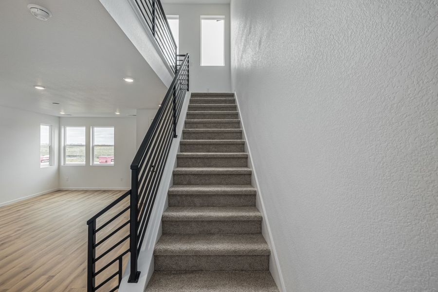 Spacious, unfurnished interior of a new home in Painted Prairie, Aurora (Image 19).