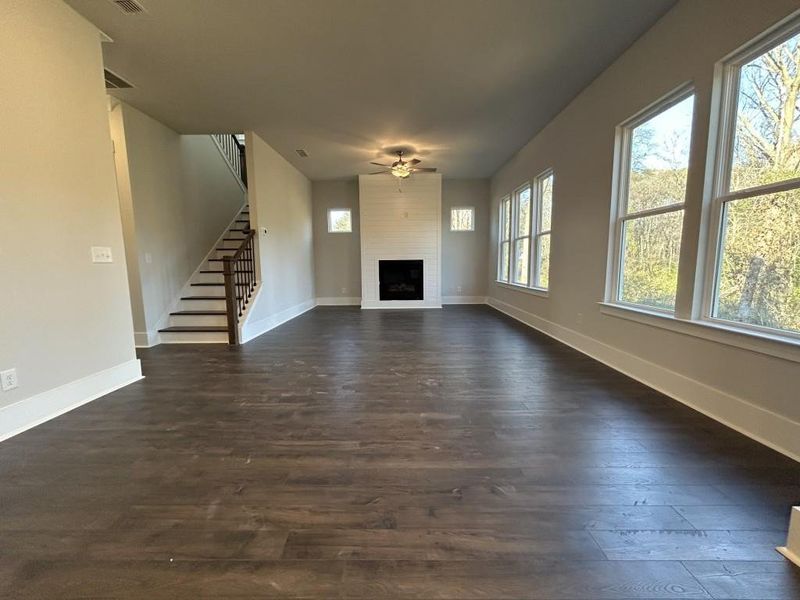 Spacious, unfurnished interior of a new home in Red Bird Manor, Jefferson (Image 28).